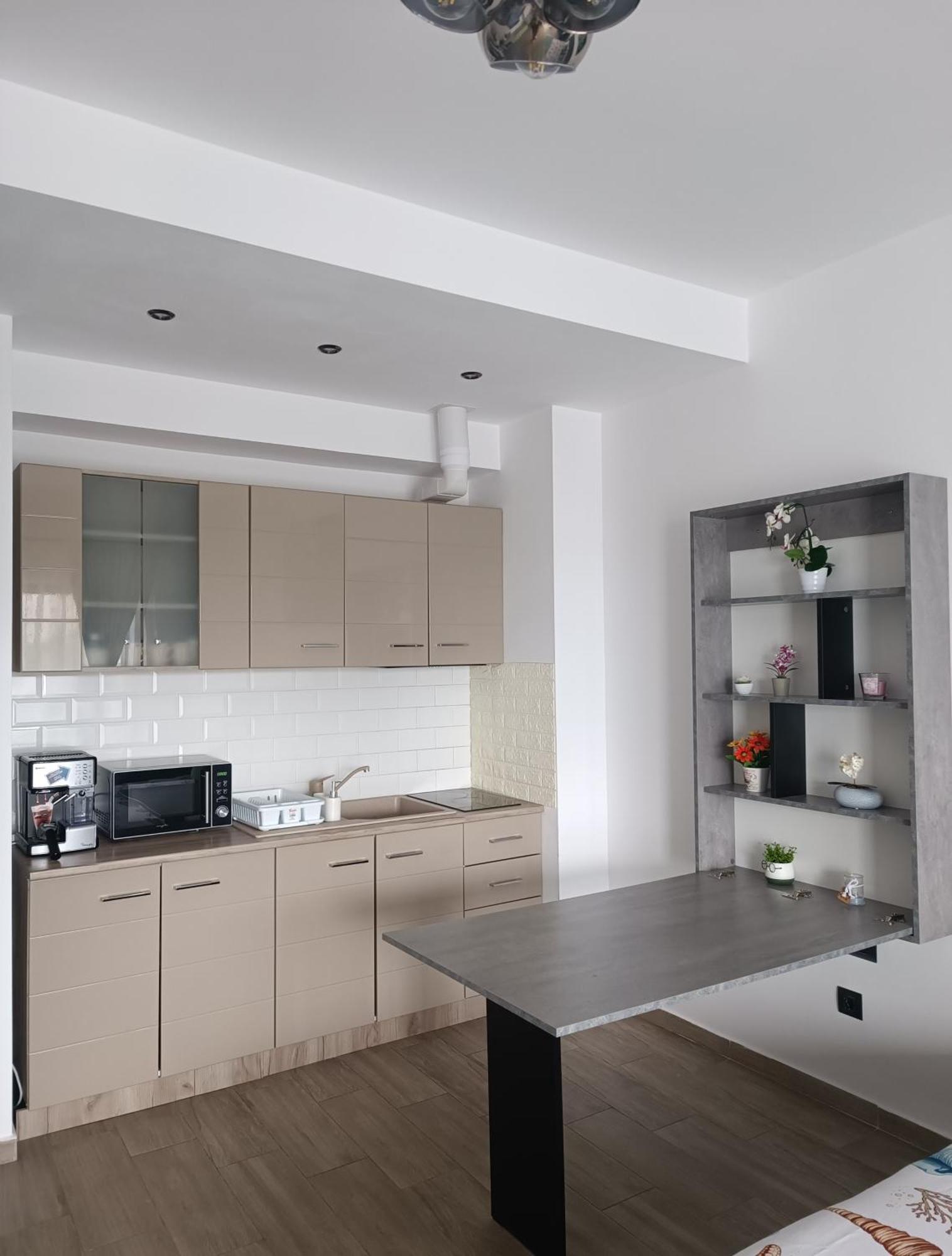 G&A By The Sea Apartment Mamaia Exterior photo